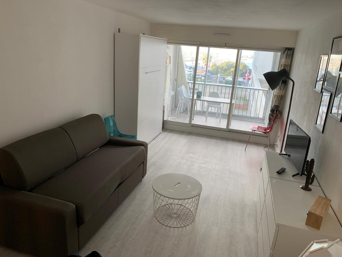 Apartment Sur Le Port